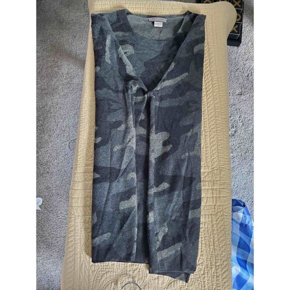 AMICALE​ Crewneck 100% Cashmere Sweater Medium - Picture 4 of 8